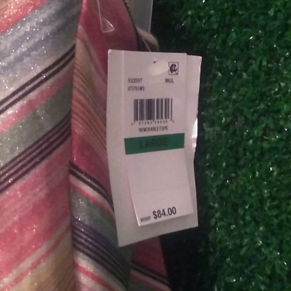 Becca by Rebecca viatue - Picture 2 of 4